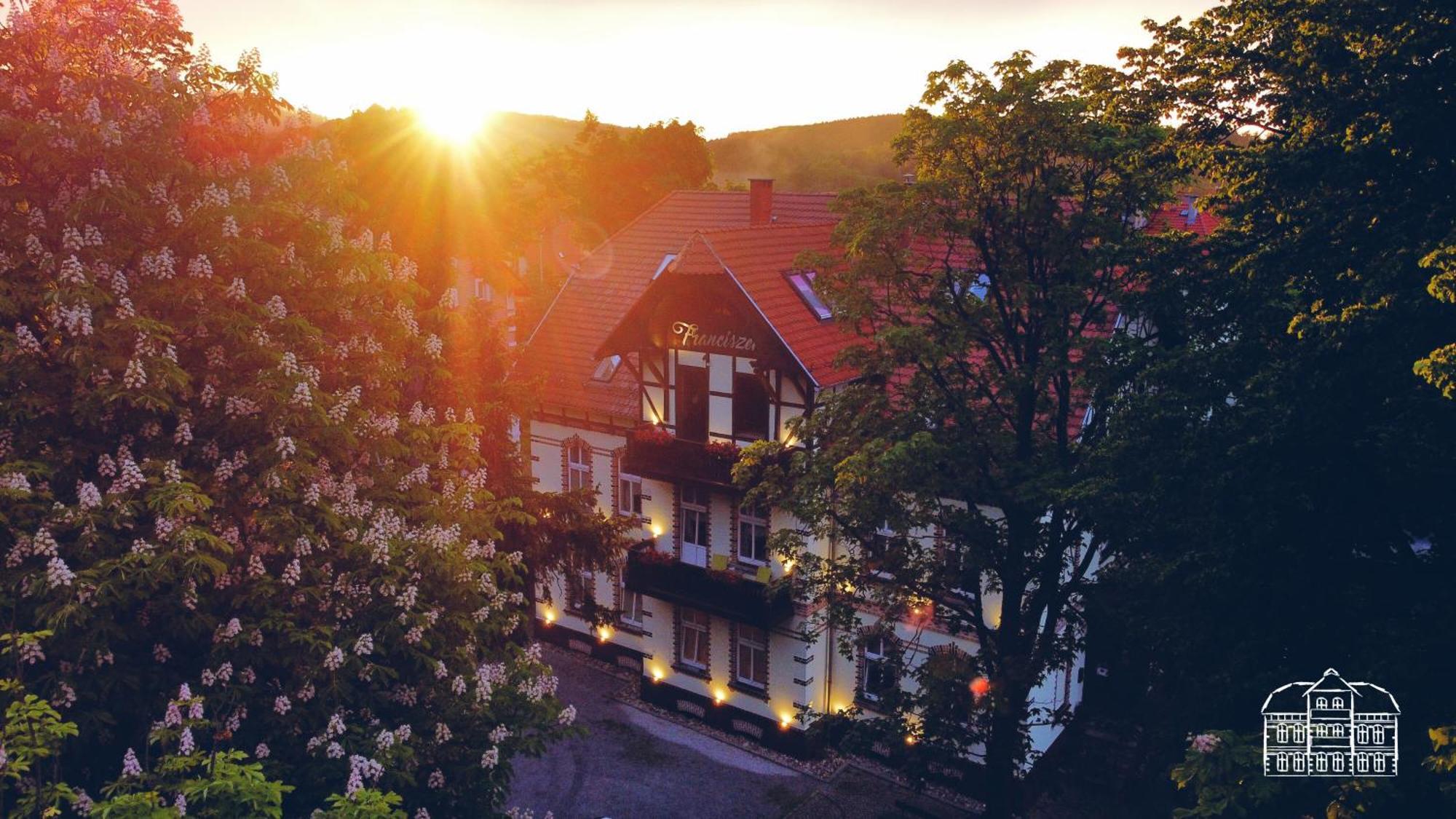 Franciszek Przy Parku Szwedzkim Apartment ชตอฟนอ-สดรูย ภายนอก รูปภาพ